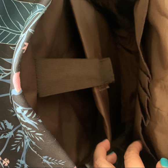 Floral Backpack - Picture 5 of 8